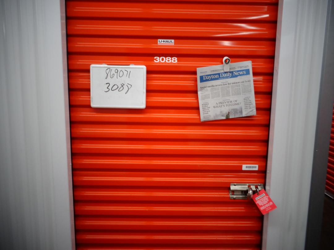 Storage Unit Auction in Dayton, OH at UHaul of Downtown Dayton ends on